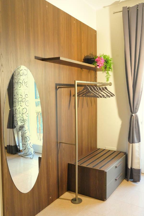 Pied A Terre - Atelier Lägenhet Verona Exteriör bild