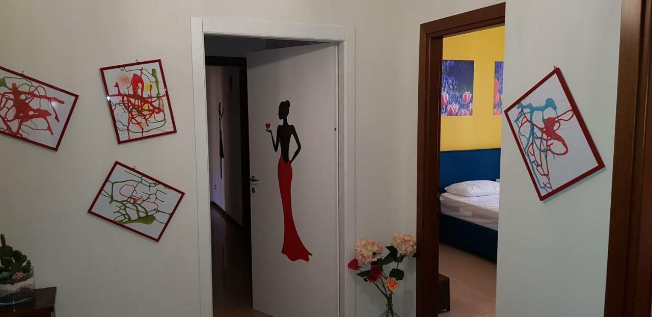 Pied A Terre - Atelier Lägenhet Verona Exteriör bild