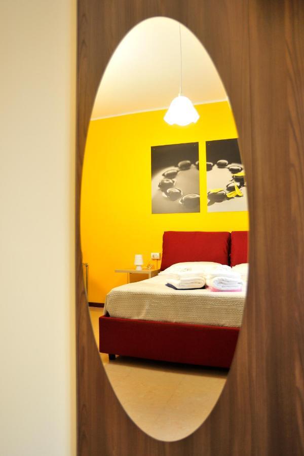 Pied A Terre - Atelier Lägenhet Verona Exteriör bild
